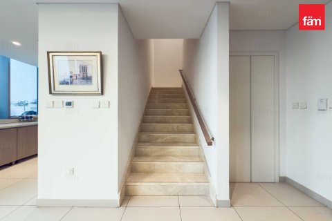 Adosado en Dubai, 3 dormitorios, 209.2 m², № 77650 - foto 16