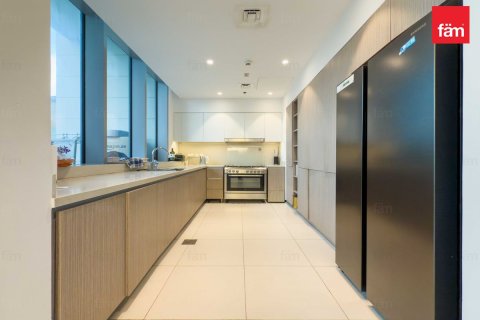 Adosado en Dubai, 3 dormitorios, 209.2 m², № 77650 - foto 11