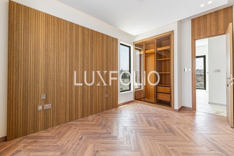 Купить таунхаус в Джумейра Гольф Эстейтс, Дубай: 3 спальни, 279м², № 45543 - фото 5