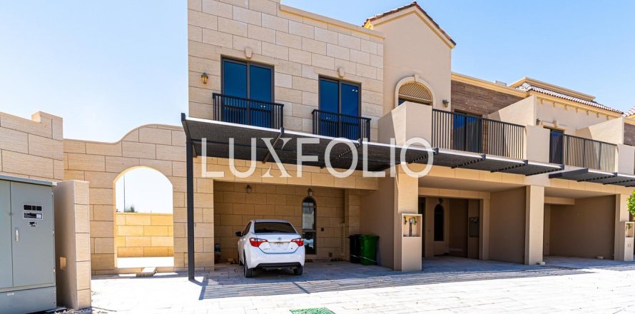 Townhouse in Jumeirah Golf Estates, Dubai 3 bedrooms, 279 sq.m. № 45543