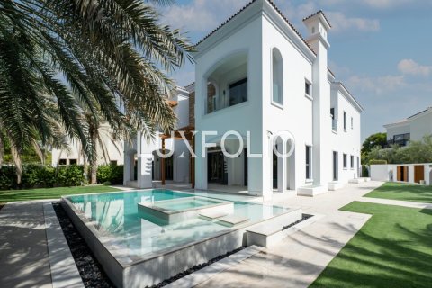 Villa en Jumeirah Golf Estates, Dubai, 6 dormitorios, 1326 m², № 45542 - foto 2