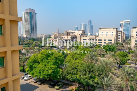 Apartamento en Greens, Dubai, 2 dormitorios, 107.43024211 m², № 84369 - foto 3
