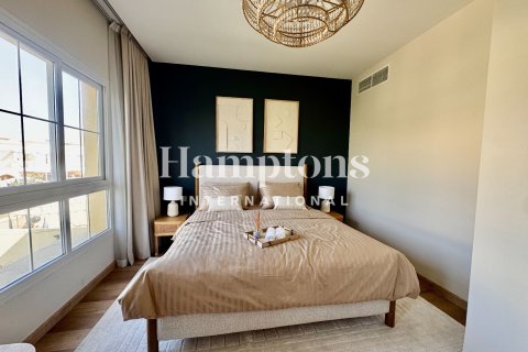 Villa in Springs 10, The Springs, Dubai 3 bedrooms, 207.35020570 sq.m. № 85393 - photo 15