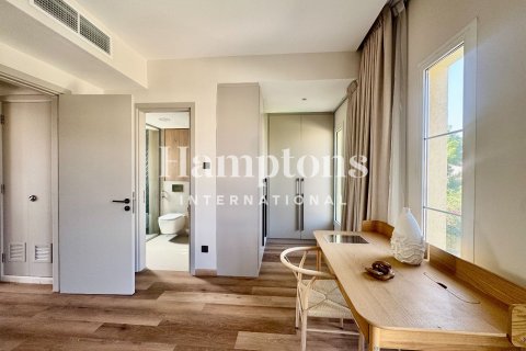 Villa in Springs 10, The Springs, Dubai 3 bedrooms, 207.35020570 sq.m. № 85393 - photo 10