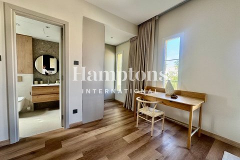 Villa in Springs 10, The Springs, Dubai 3 bedrooms, 207.35020570 sq.m. № 85393 - photo 5