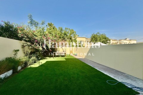 Villa in Springs 10, The Springs, Dubai 3 bedrooms, 207.35020570 sq.m. № 85393 - photo 8