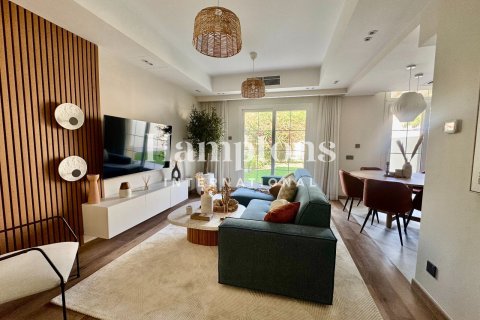 Villa in Springs 10, The Springs, Dubai 3 bedrooms, 207.35020570 sq.m. № 85393 - photo 2