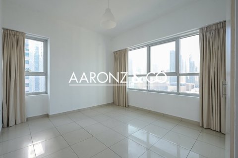 Apartamento en Jumeirah Lake Towers, Dubai, 2 dormitorios, 122 m², № 85389 - foto 5