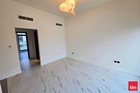 Снять в аренду таунхаус в Дубае: 4 спальни, 187.8м², № 97724 - фото 15