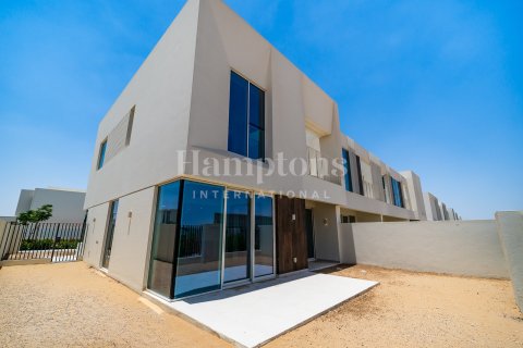 Townhouse in The Valley, Dubai 4 bedrooms, 257.52711600 sq.m. № 72025 - photo 12