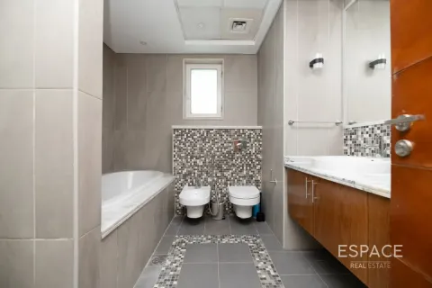 فيلا في Regional, Jumeirah Park, دبي 4 غرف نوم, 471 م² رقم 122733 - صورة 16