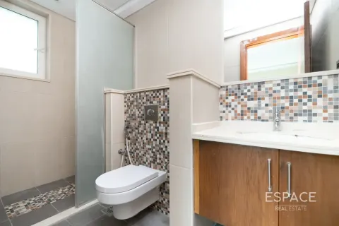 فيلا في Regional, Jumeirah Park, دبي 4 غرف نوم, 471 م² رقم 122733 - صورة 13