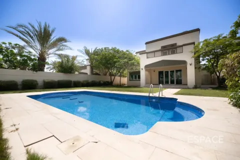 فيلا في Regional, Jumeirah Park, دبي 4 غرف نوم, 471 م² رقم 122733