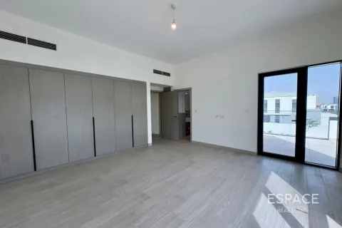 Townhouse in Al Furjan, Dubai 4 bedrooms, 269 sq.m. № 122728 - photo 11