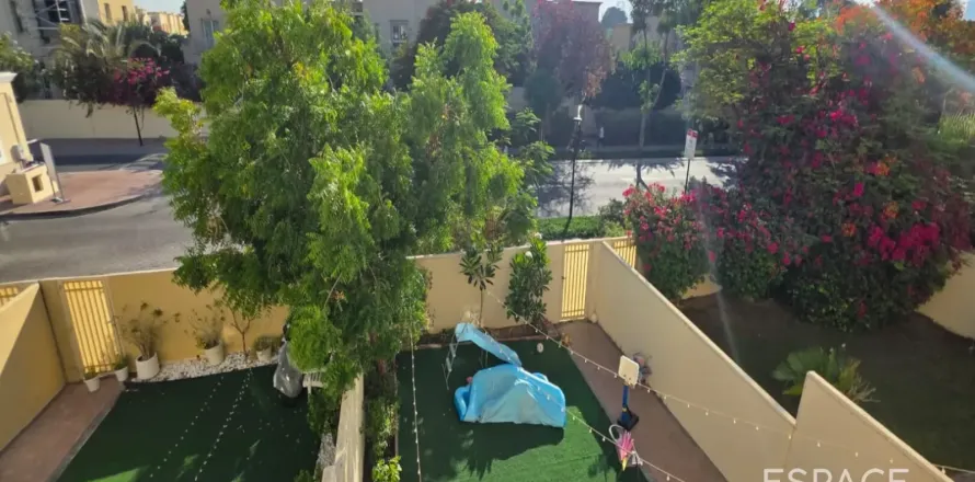 Villa à Springs 4, The Springs, Dubai, 2 chambres, 153 m², № 122730