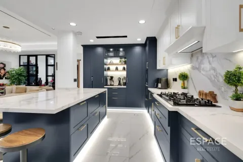 Villa en The Springs, Dubai, 4 dormitorios, 228 m², № 122727 - foto 4