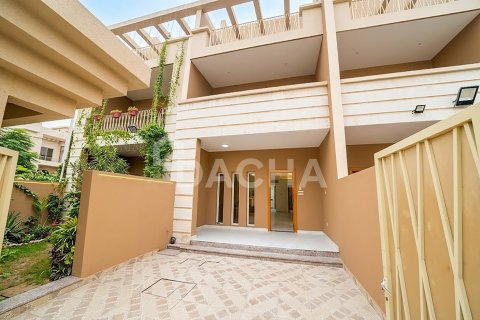 فيلا في District 15, دائرة قرية جميرا, دبي 4 غرف نوم, 130 م² رقم 124412