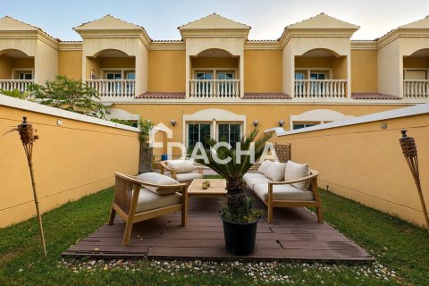 Townhouse in Jumeirah Village Triangle, Dubai 1 bedroom, 152 sq.m. № 124417 - photo 19