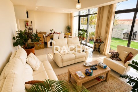 تاون هاوس في داماك هيلز (أكويا باي داماك), دبي 3 غرف نوم, 176 م² رقم 124411 - صورة 2