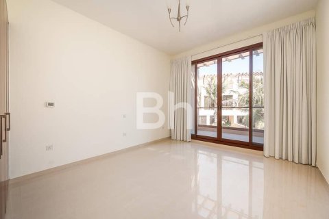 Снять в аренду таунхаус в Jumeirah Islands, Дубай: 4 спальни, 334м², № 23019 - фото 14