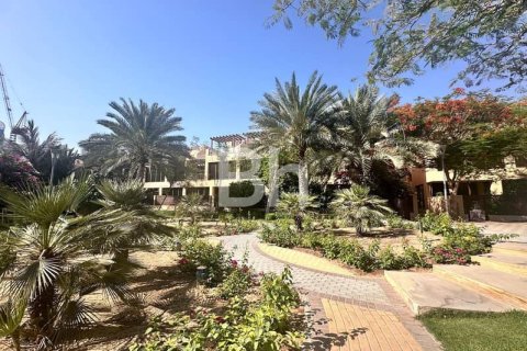Снять в аренду таунхаус в Jumeirah Islands, Дубай: 4 спальни, 334м², № 23019 - фото 5