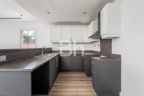 Villa in Jumeirah Village Triangle, Dubai 2 bedrooms, 278 sq.m. № 23017 - photo 7