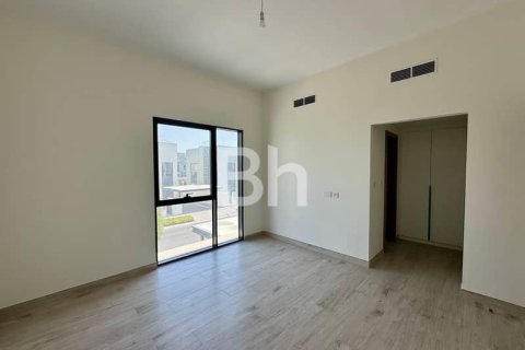 Villa in Al Furjan, Dubai 4 bedrooms, 570 sq.m. № 23018 - photo 15