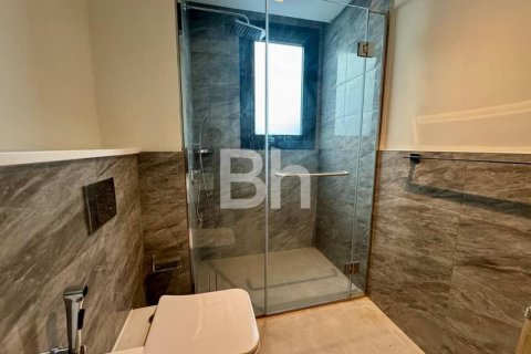 Villa in Al Furjan, Dubai 4 bedrooms, 570 sq.m. № 23018 - photo 17