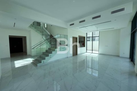 Villa in Al Furjan, Dubai 4 bedrooms, 570 sq.m. № 23018 - photo 7