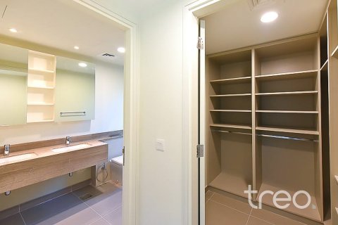 Villa in Dubai Hills Estate, Dubai 4 bedrooms, 228.63 sq.m. № 120160 - photo 8