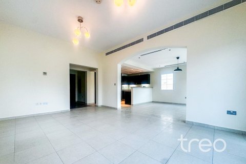فيلا في Jumeirah Village Triangle, دبي 2 غرف نوم, 250 م² رقم 120163 - صورة 2