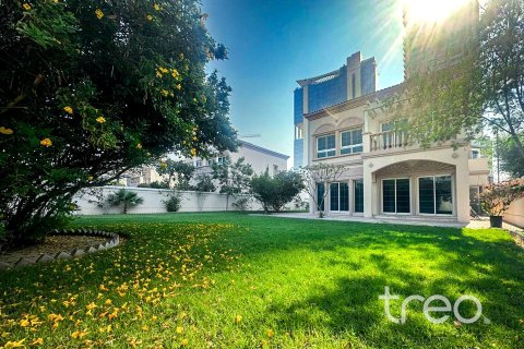 فيلا في Jumeirah Village Triangle, دبي 2 غرف نوم, 250 م² رقم 120163