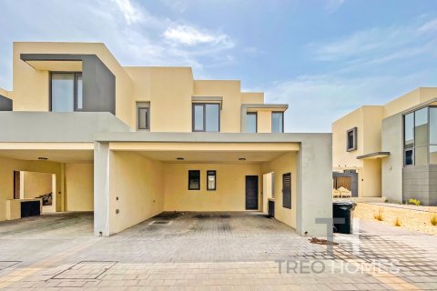 Adosado en Dubai Hills Estate, Dubai, 4 dormitorios, 228.63 m², № 120162
