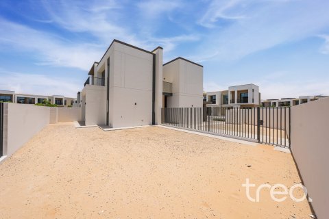 Adosado en Arabian Ranches 3, Dubai, 4 dormitorios, 218.04 m², № 120166 - foto 12