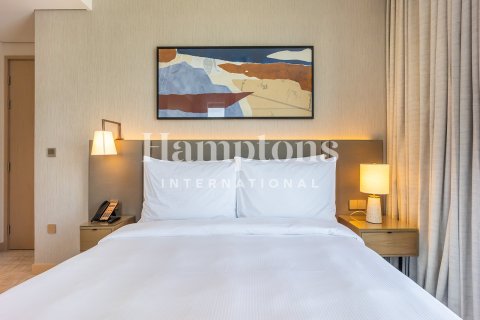 Снять в аренду квартиру в Даунтаун Дубай (Даунтаун Бурдж Дубай), Дубай: 3 спальни, 157.28477900м², № 90848 - фото 2