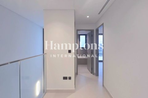 Снять в аренду таунхаус в Aura, Tilal Al Ghaf, Дубай: 3 спальни, 201.50660700м², № 90845 - фото 13