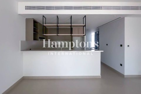 Снять в аренду таунхаус в Aura, Tilal Al Ghaf, Дубай: 3 спальни, 201.50660700м², № 90845 - фото 2