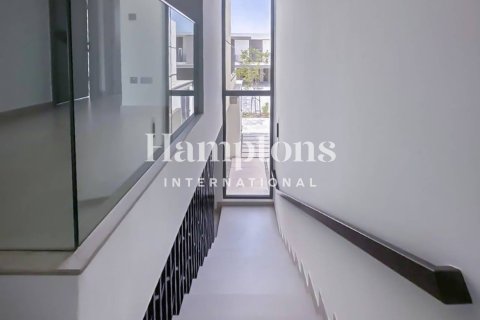 Снять в аренду таунхаус в Aura, Tilal Al Ghaf, Дубай: 3 спальни, 201.50660700м², № 90845 - фото 18
