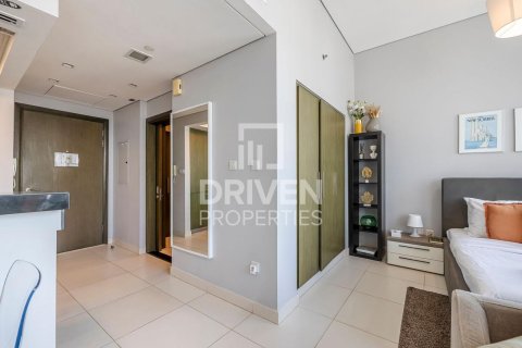 Купить квартиру в The Lofts, Даунтаун Дубай (Даунтаун Бурдж Дубай), Дубай: студию, 52м², № 20049 - фото 9
