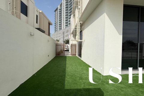 Maison de ville à District One, Mohammed Bin Rashid City, Dubai, 4 chambres, 296 m², № 39699 - photo 2