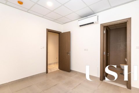Снять в аренду виллу в District One, Мохаммед Бин Рашид Сити, Дубай: 6 спален, 946м², № 39701 - фото 6