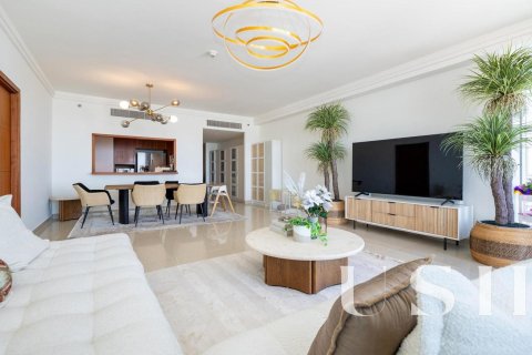 Apartment in Downtown Dubai (Downtown Burj Dubai), Dubai 3 bedrooms, 197 sq.m. № 39689 - photo 10