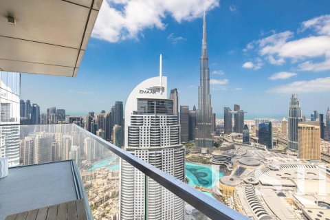 Apartment in Downtown Dubai (Downtown Burj Dubai), Dubai 3 bedrooms, 197 sq.m. № 39689 - photo 16