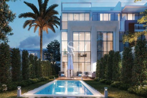 Купить таунхаус в Дубай Инвестмент Парке, Дубай: 3 спальни, 118м², № 132923 - фото 12