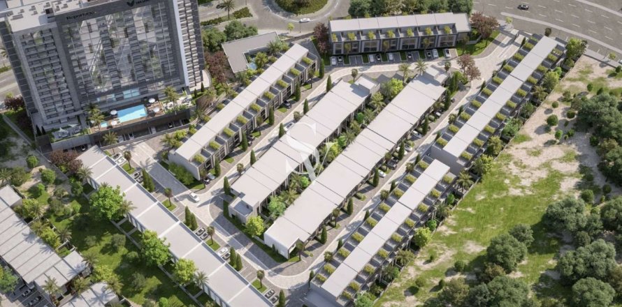 Таунхаус в Дубай Инвестмент Парке, Дубай, 3 спальни, 118м², № 132923