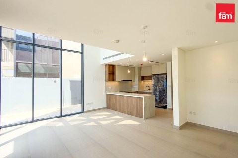 Adosado en Dubai, 4 dormitorios, 287.7 m², № 133042