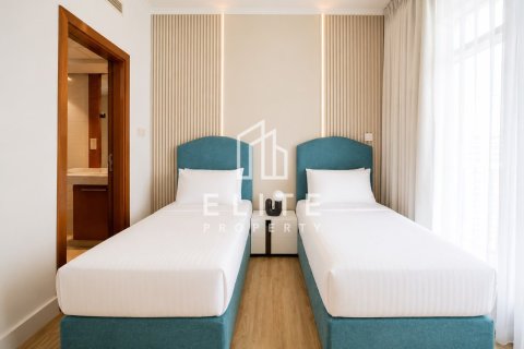 شقة في Burj Views, وسط مدينة دبي, دبي 2 غرف نوم, 127 م² رقم 124937 - صورة 11