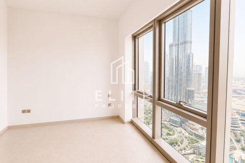 Apartamento en Opera District, Downtown Dubai (Downtown Burj Dubai), Dubai, 3 dormitorios, 173 m², № 124935 - foto 3