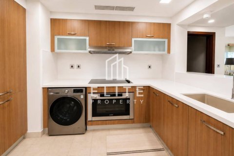 Apartamento en Marina Residences, Palm Jumeirah, Dubai, 2 dormitorios, 161 m², № 124936 - foto 7