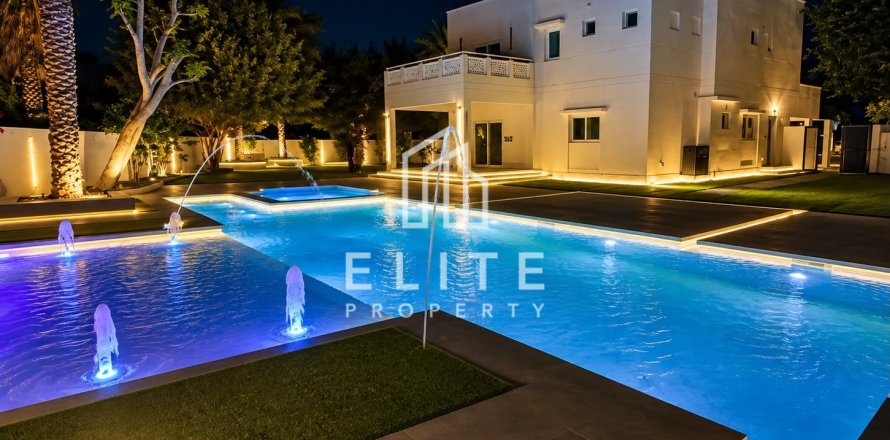 Villa in Meadows 1, Meadows, Dubai 4 bedrooms, 1221 sq.m. № 124933